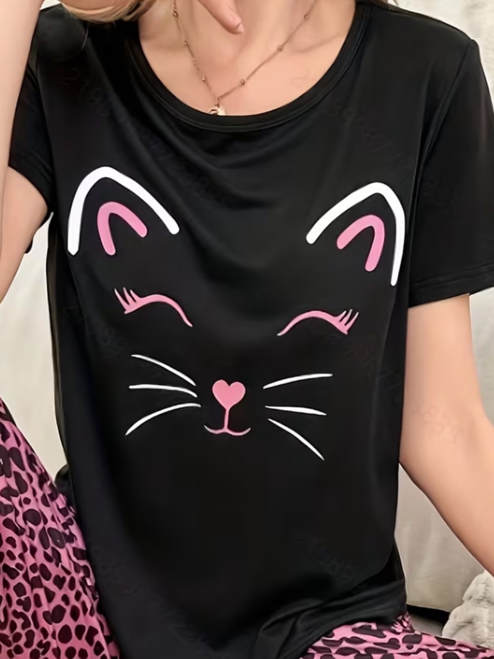 Black Cat Face Heart Graphic T Shirt with Pink Accents Size XXL New With Tag